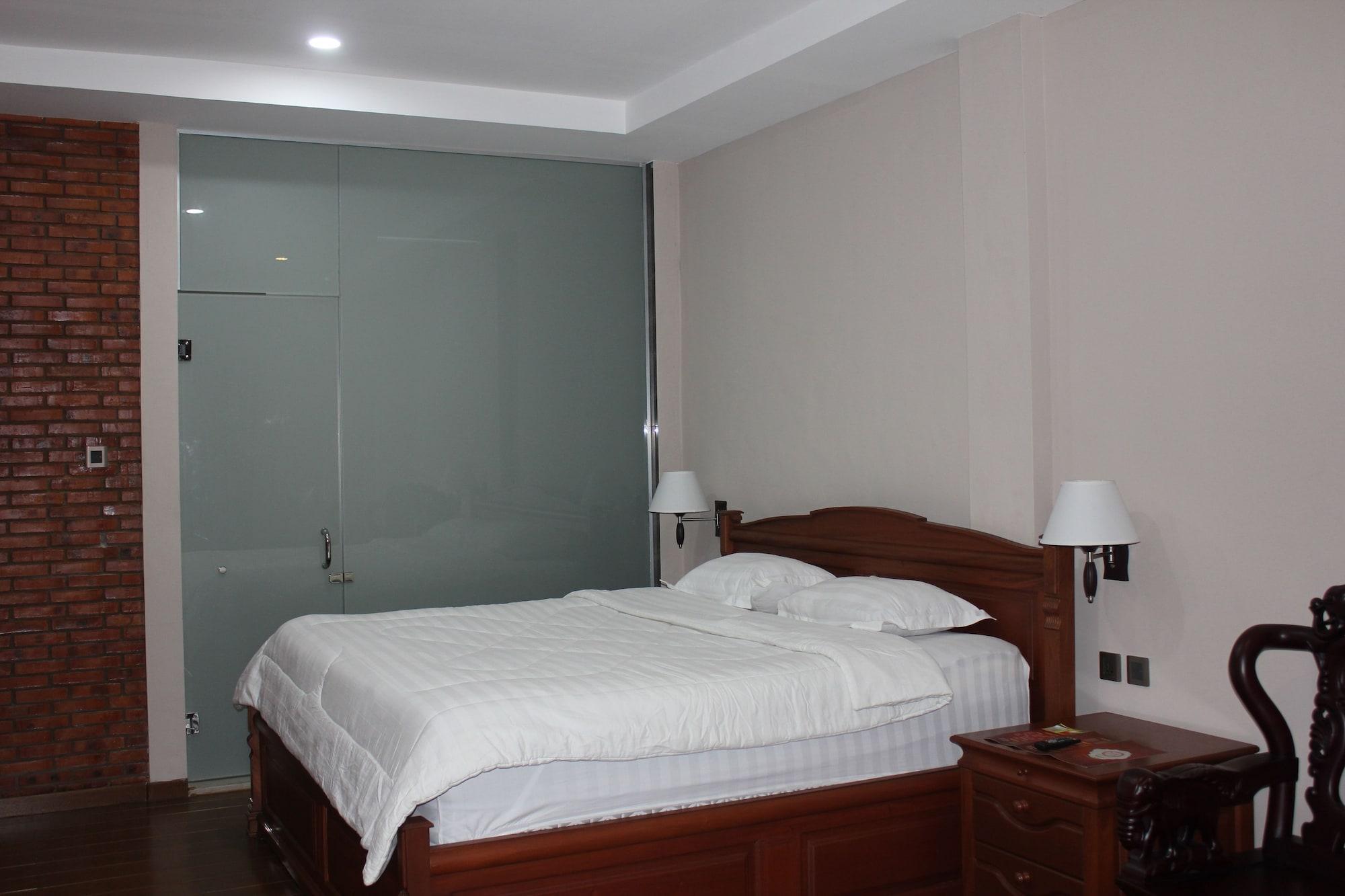 Thong's Inn Hotel Kualanamu Medan Exterior foto