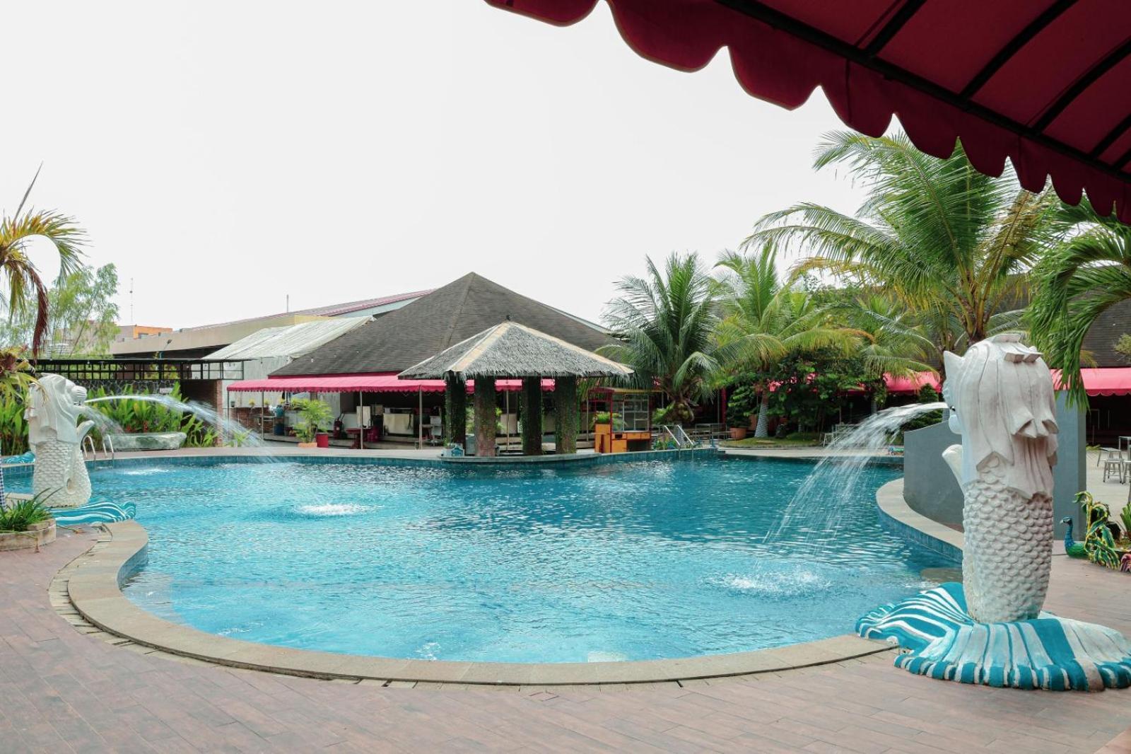 Thong's Inn Hotel Kualanamu Medan Exterior foto