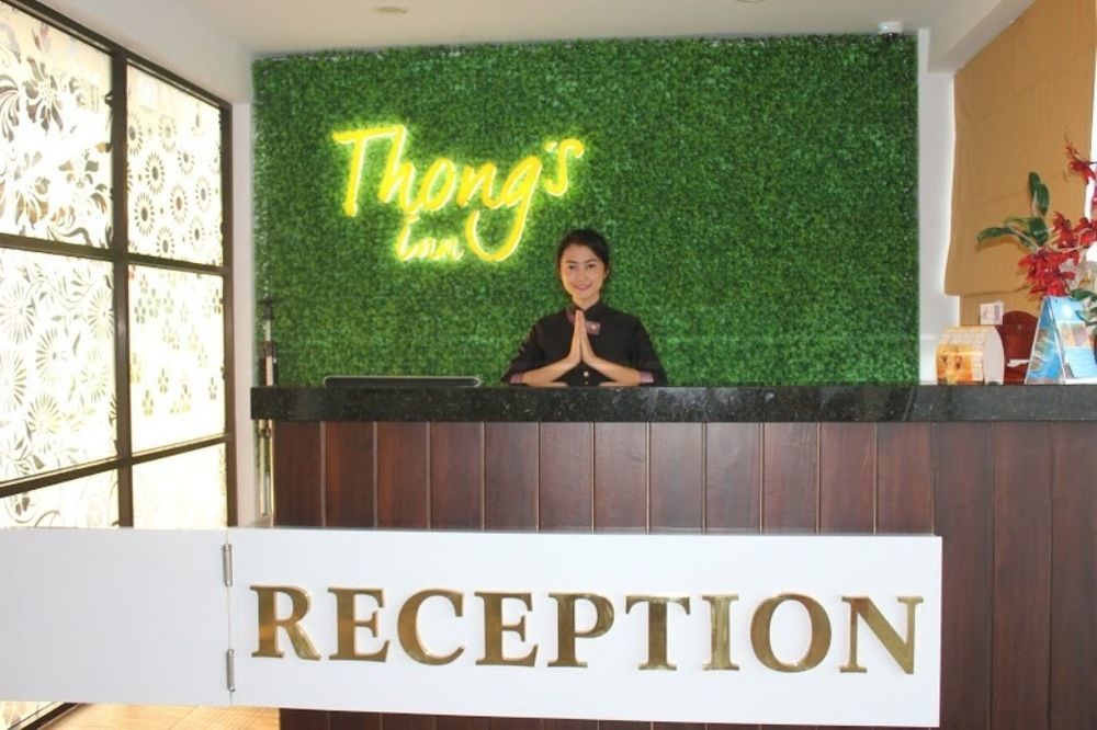 Thong's Inn Hotel Kualanamu Medan Exterior foto